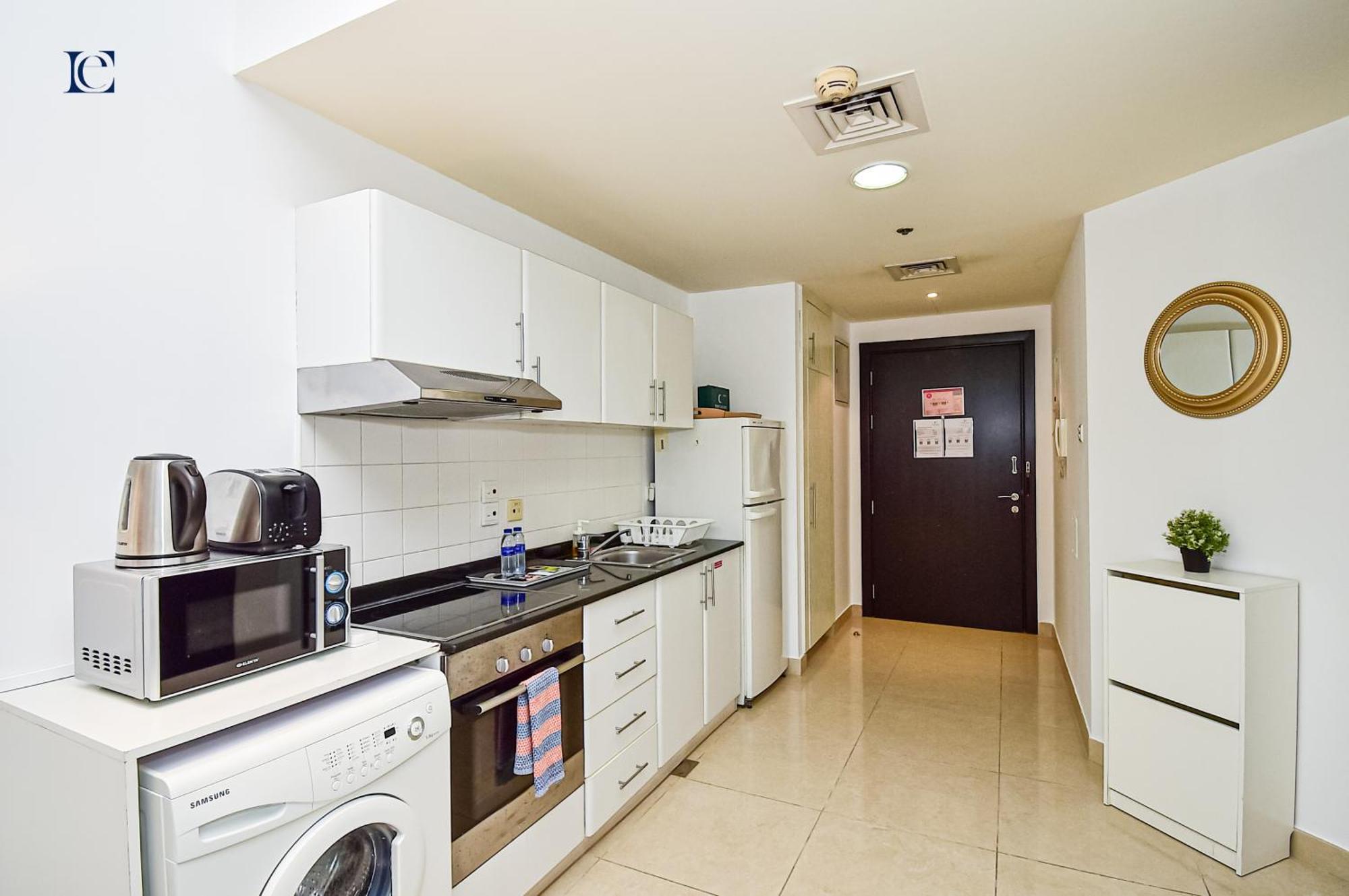 Luxury Escapes - Budget Studio With Balcony, Yacht Bay Marina Dubaï Extérieur photo